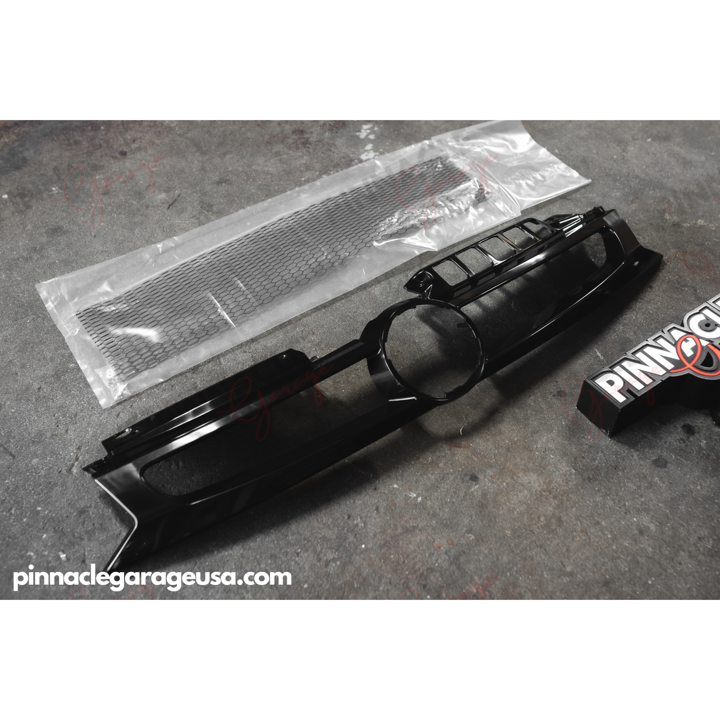 2010-2014 Volkswagen MK6 Golf / GTI / Jetta Sportswagen Gloss Black Sports Style Grill