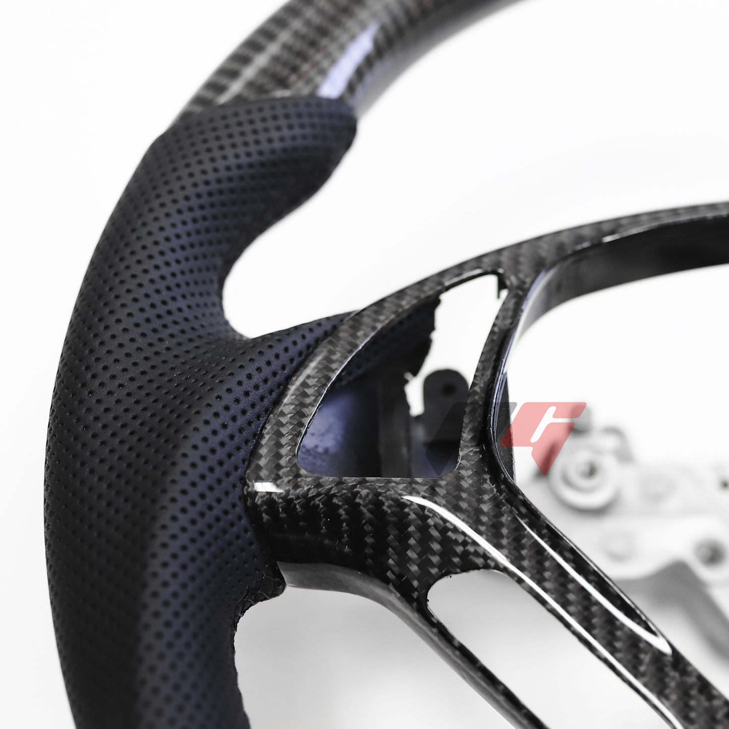 FOR 2007-2013 INFINITI G35/G37 CARBON FIBER & LEATHER STEERING WHEEL