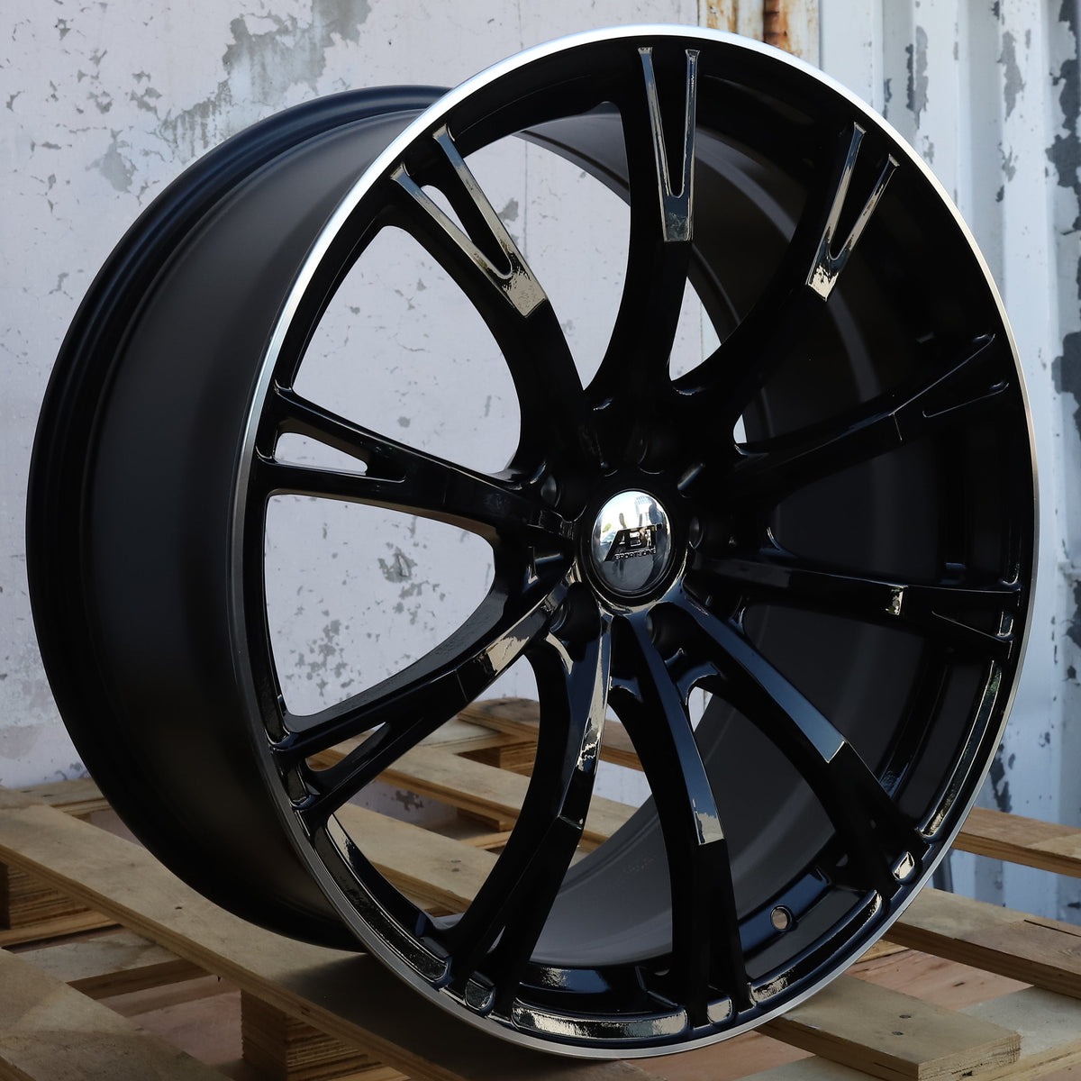 AU03 | Audi GR20 Style Wheels | Black Machined Lip