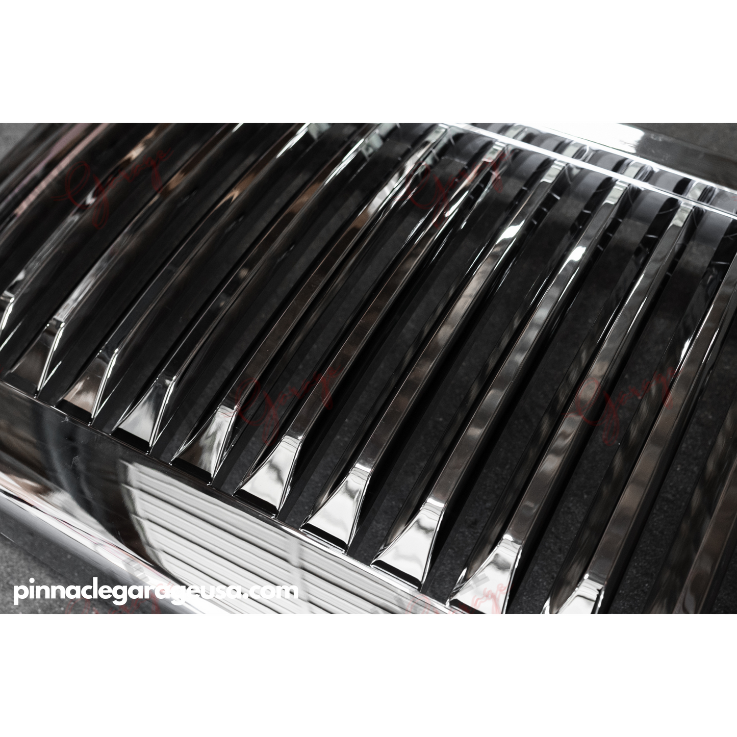 1999-2004 Ford F-250/ F-350/ F-450/ F-550 Super Duty Vertical Front Bumper Grille