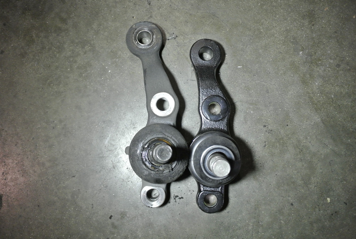 Megan Racing Front Drift Knuckle (-20mm) for Lexus IS300