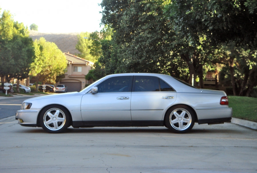 Megan Racing Street Series Coilovers for 1997-2001 Infiniti Q45 (w/ short Spindles/M12 pie studs)