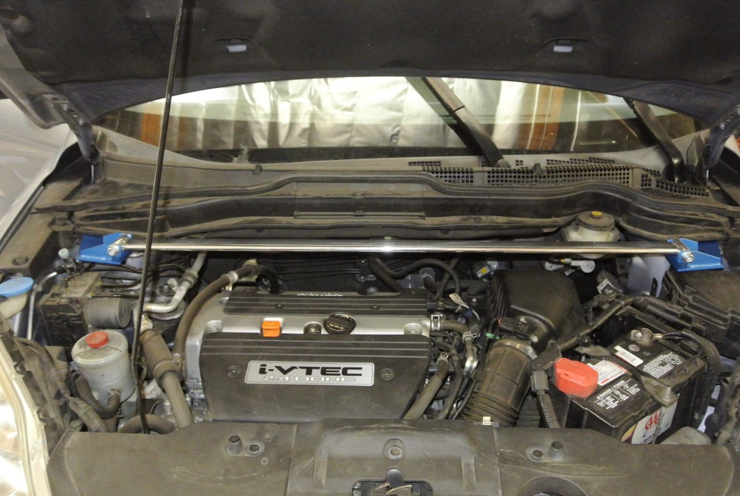 Megan Racing Race-Spec Front Upper Strut Bar for Honda CR-V 2007–2011 – MR-SB-HCV07FU-1P