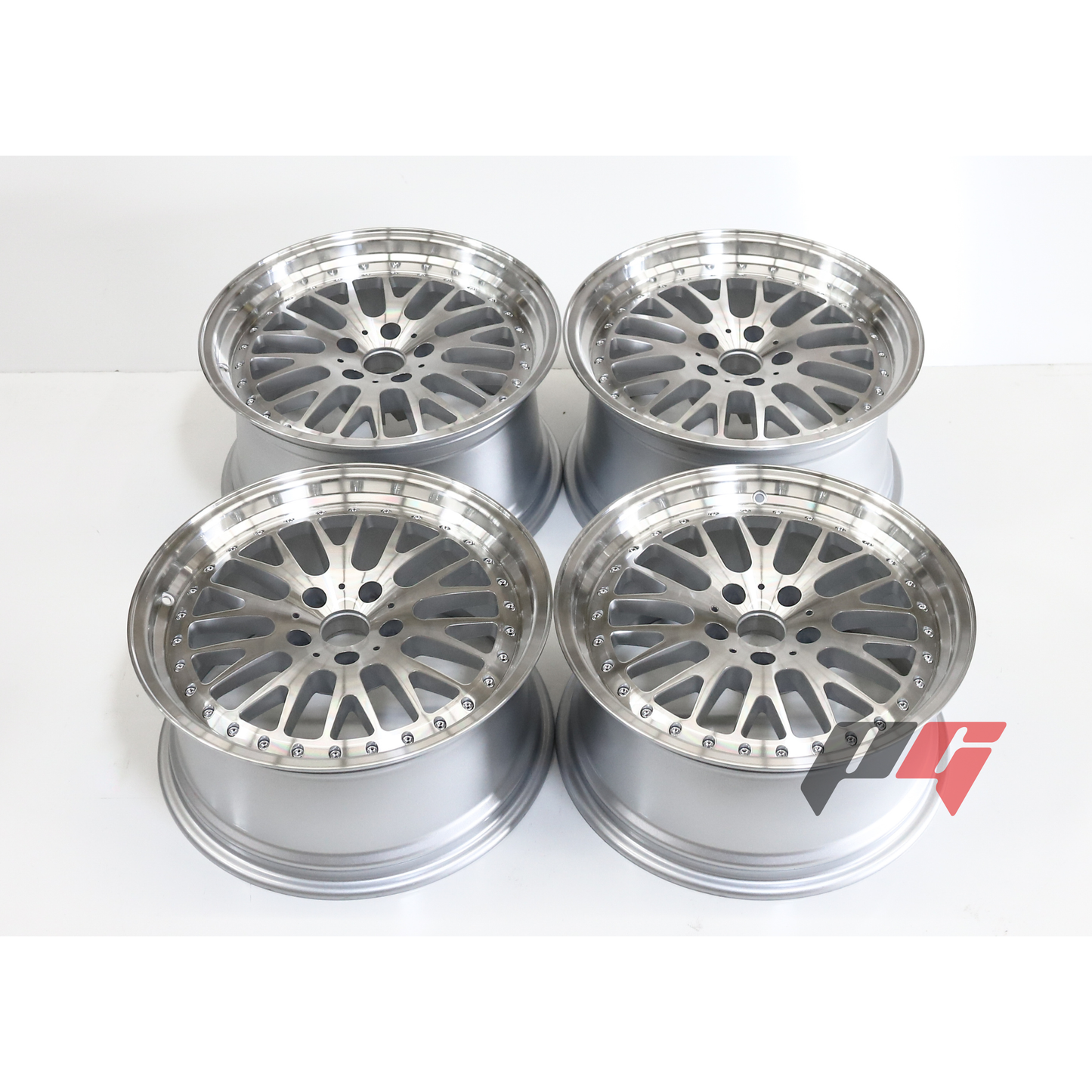 Classic Style 18x8.5/18x9.5 (5x114.3) Wheels Fits Honda / Acura / Lexus / Toyota / Nissan / Infiniti / Subaru