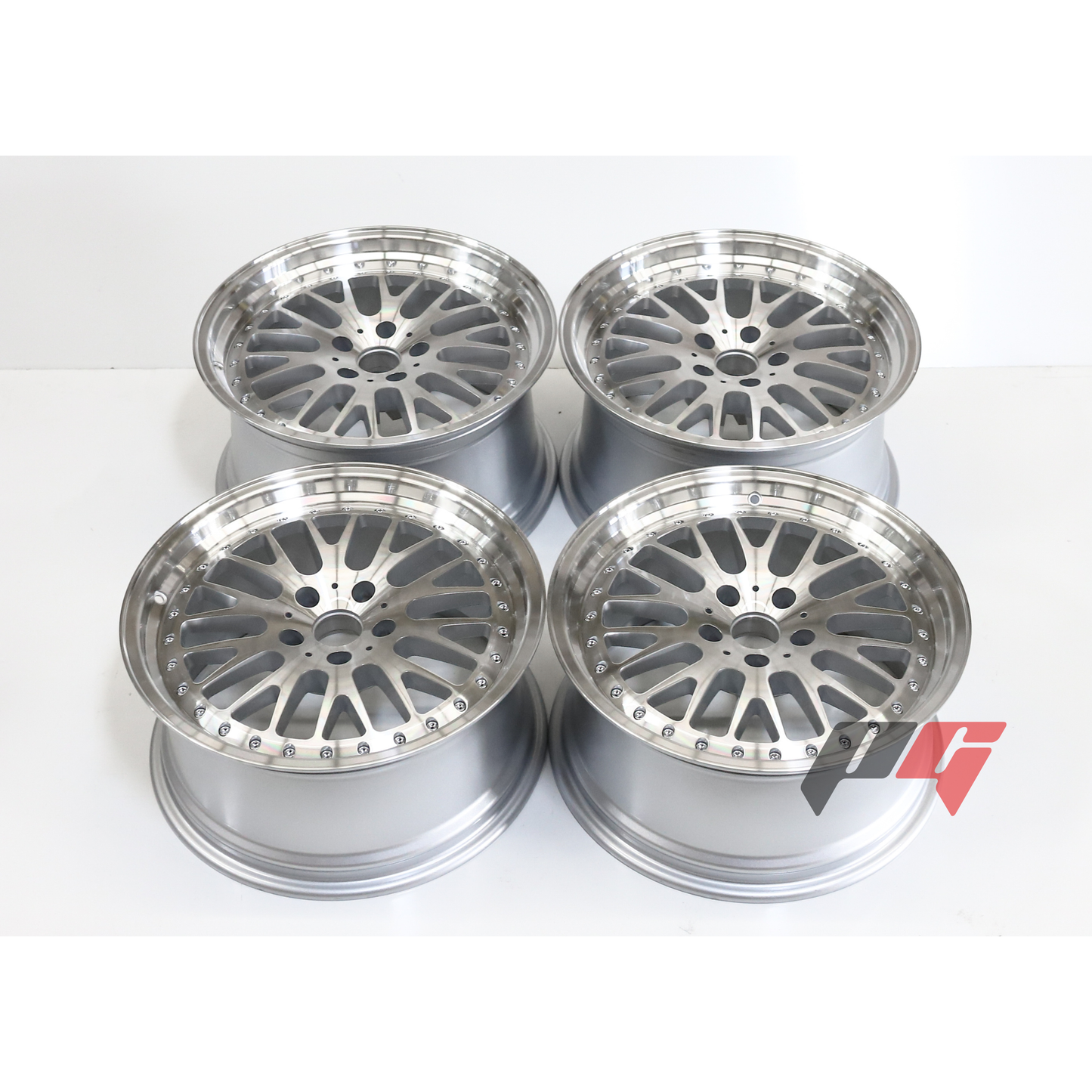 Classic Style 18x8.5/18x9.5 (5x114.3) Wheels Fits Honda / Acura / Lexus / Toyota / Nissan / Infiniti / Subaru
