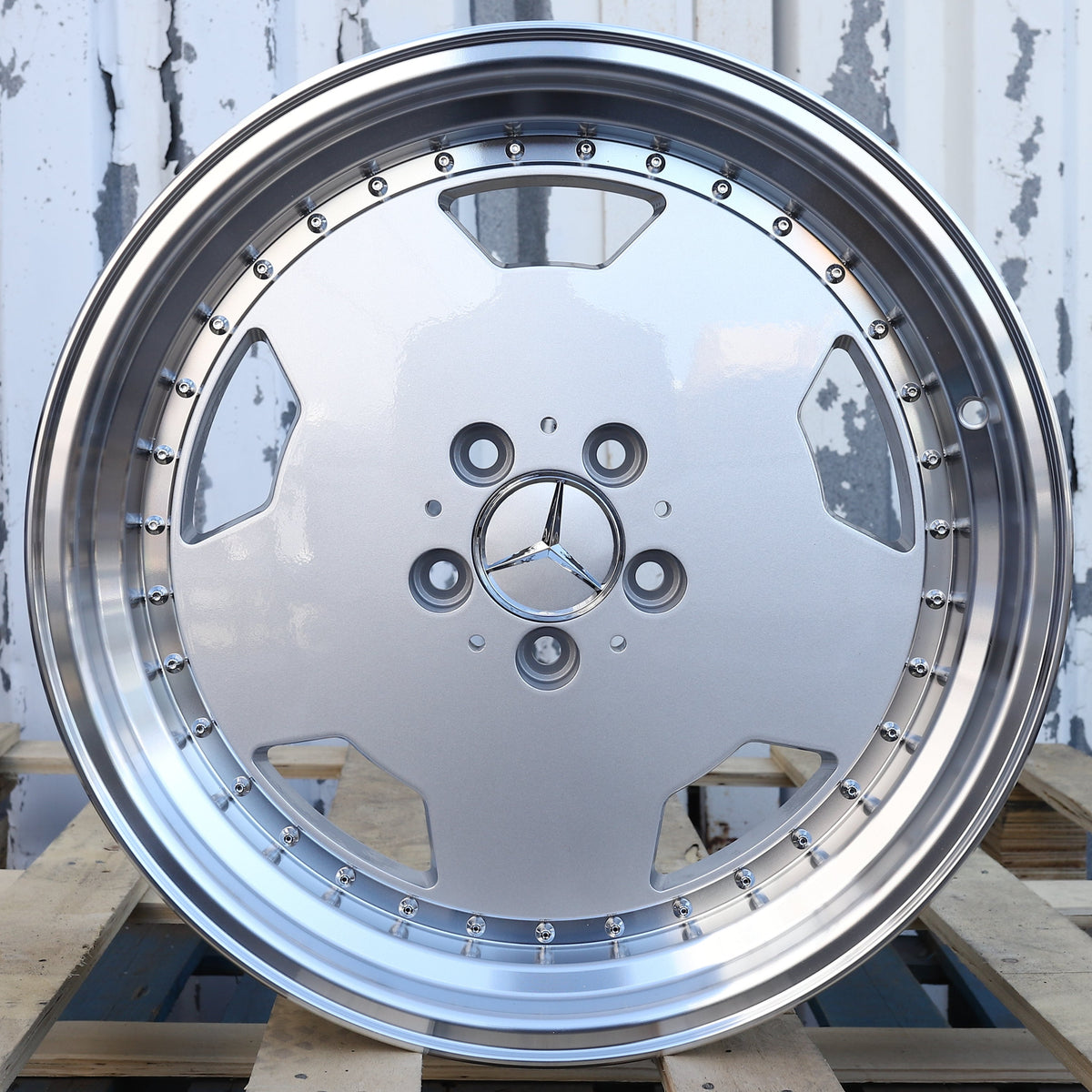 MB01 | Mercedes OZ Aero Classic Style Wheels | Silver Machined Lip