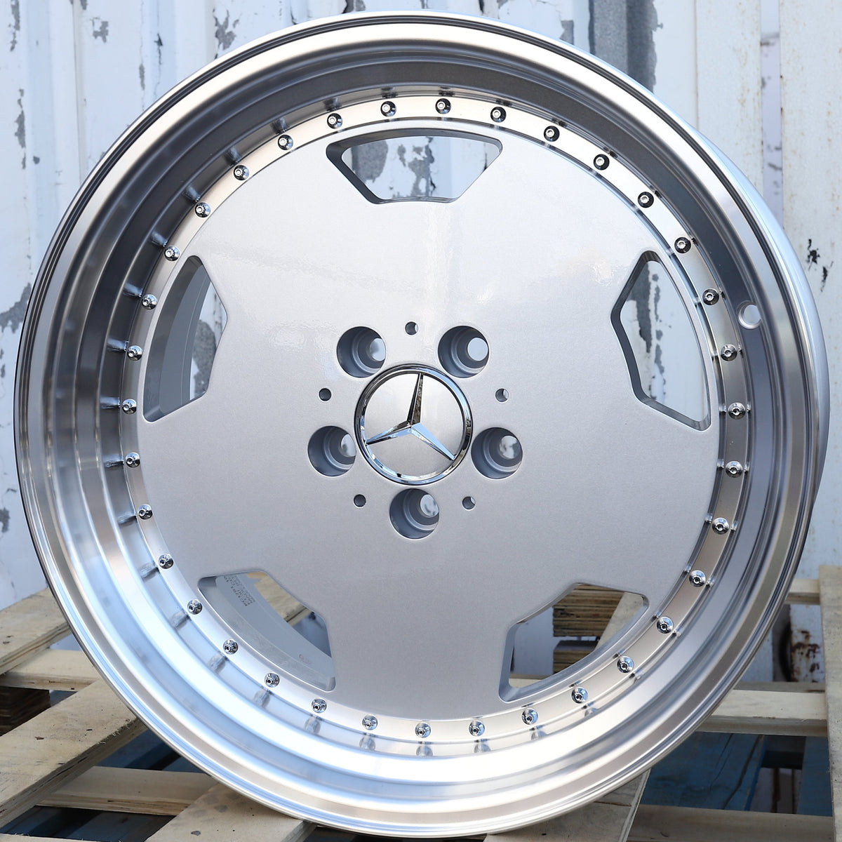 MB01 | Mercedes OZ Aero Classic Style Wheels | Silver Machined Lip