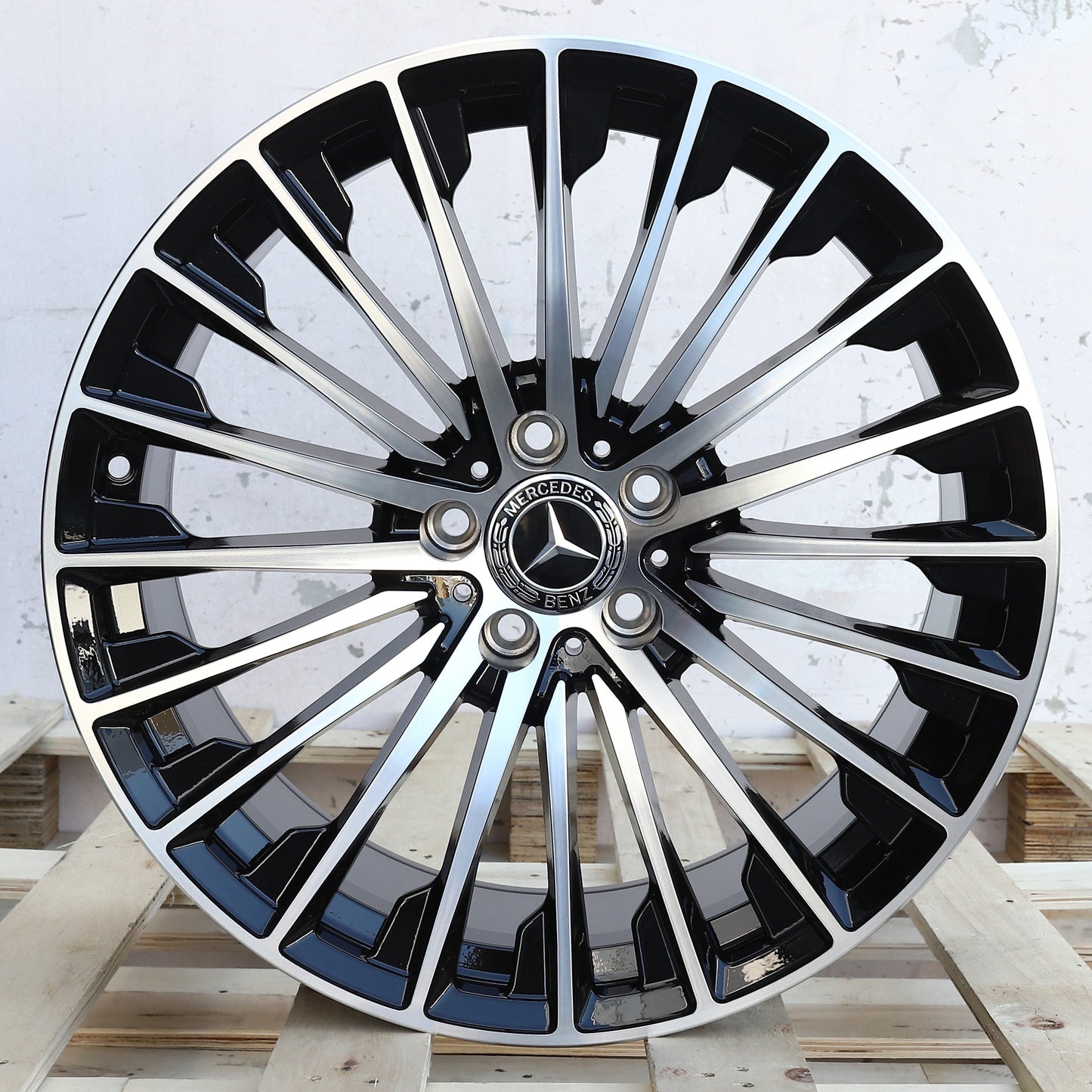 2025 Turbine Style Black Machined Face | MB09