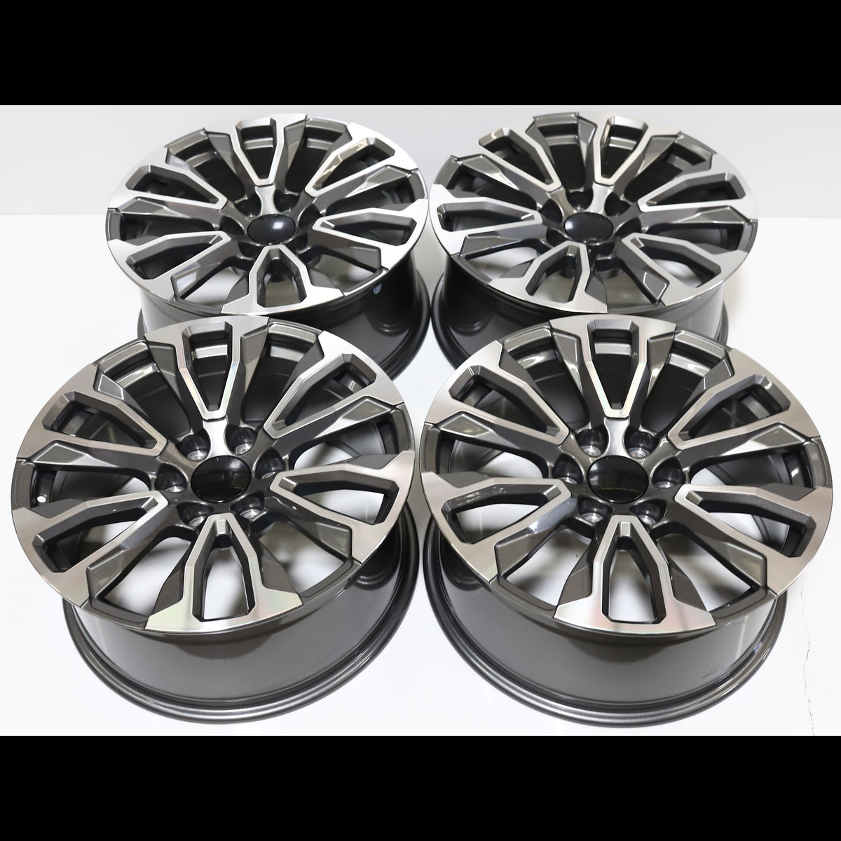 CVY01 | Cadillac Escalade Sport Style Wheels | Hyper Black
