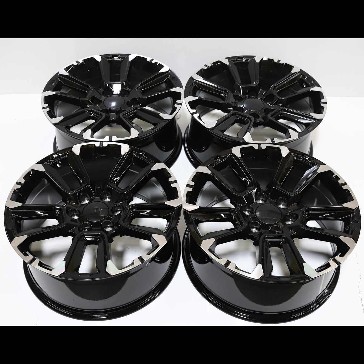 GM04 | GMC Sierra / Yukon Style Wheels | Matte Black
