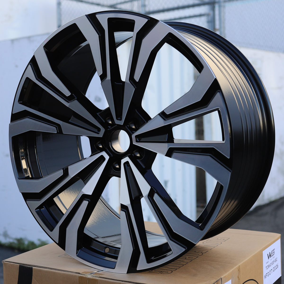 MS17 | 914M Style Wheels Fits BMW | Black Machined Face