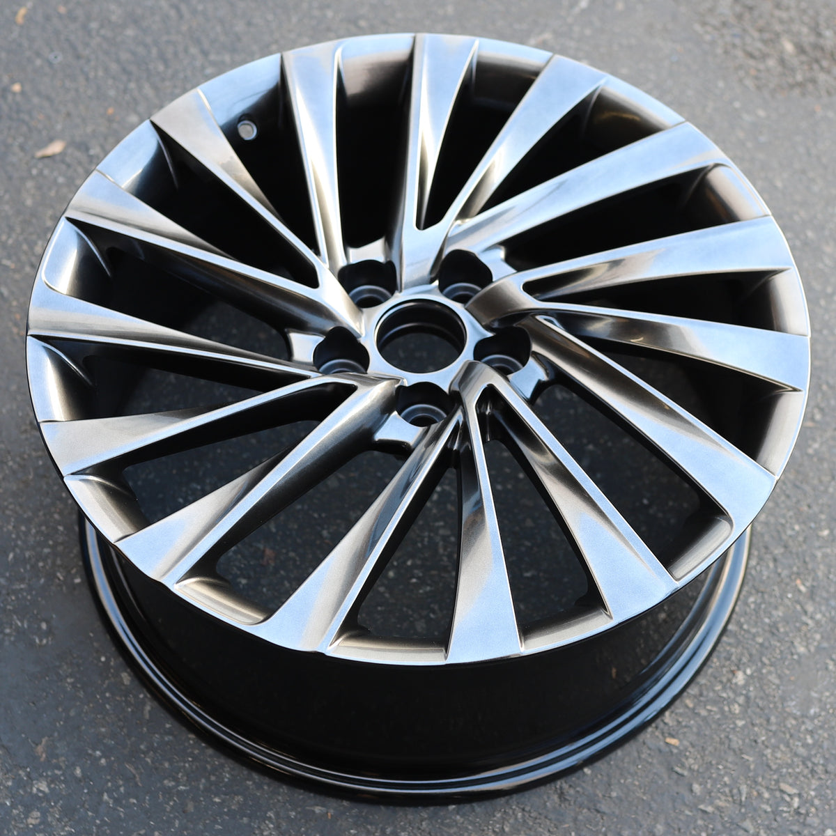 LX04 | Lexus F Sport Style Wheels | Hyper Black
