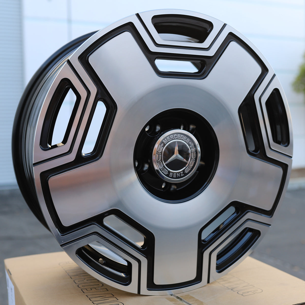 MB24 | Mercedes-Benz Style Wheels | Black Machined Face
