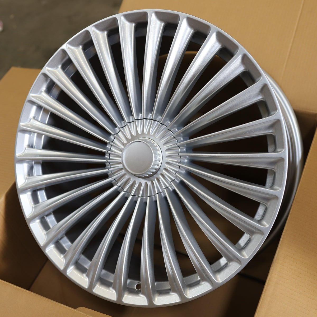 MB31 | Mercedes-Benz Style Wheels | Silver