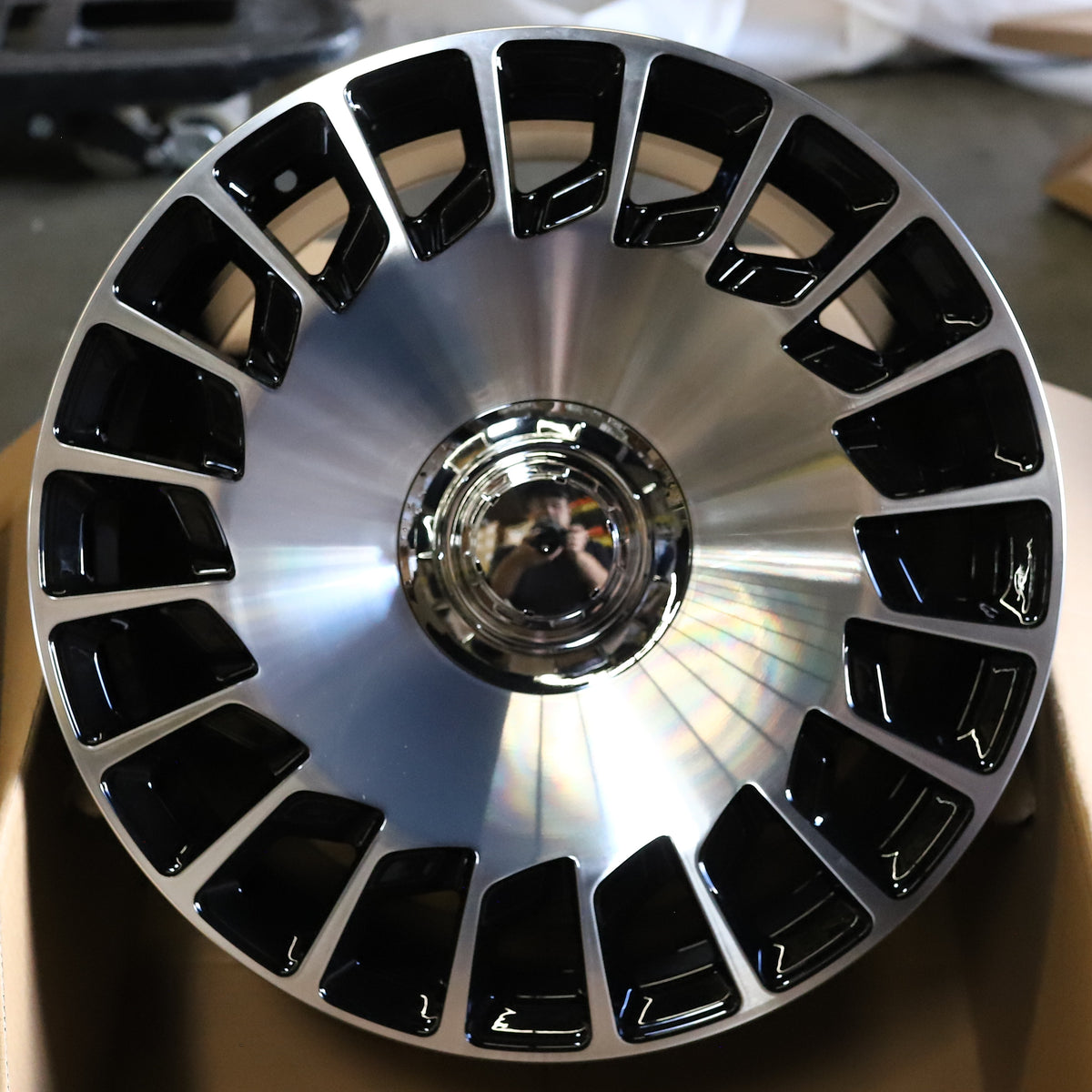 MB18 | Mercedes-Benz Style Wheels | Black Machined Face