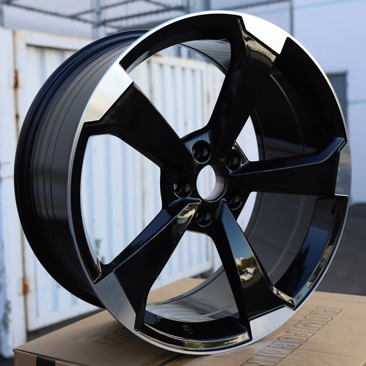 AU02 | Audi Style Wheels | Black Machined Face