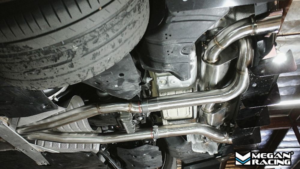 Megan Racing OE-Type Dual Exit Cat-Back Exhaust System with Burnt Blue Tips for 2019+ Toyota Supra (3.0L 6-Cylinder) — MR-CBS-TS20-OE-R-BT+M