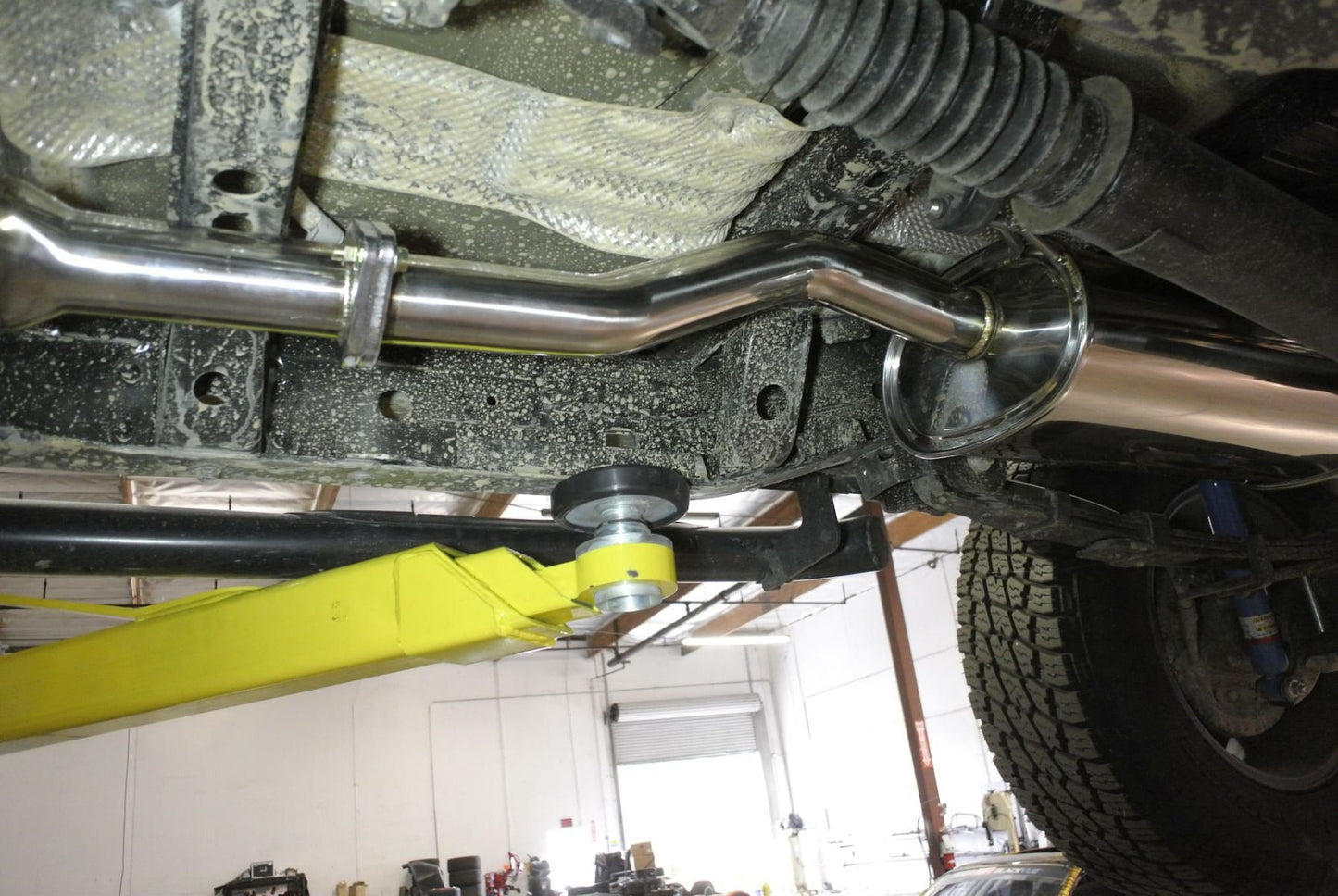 Megan Racing Cat-Back Exhaust System (Drop Down Style) for 2016+ Toyota Tacoma — MR-CBS-TTA16-R1v